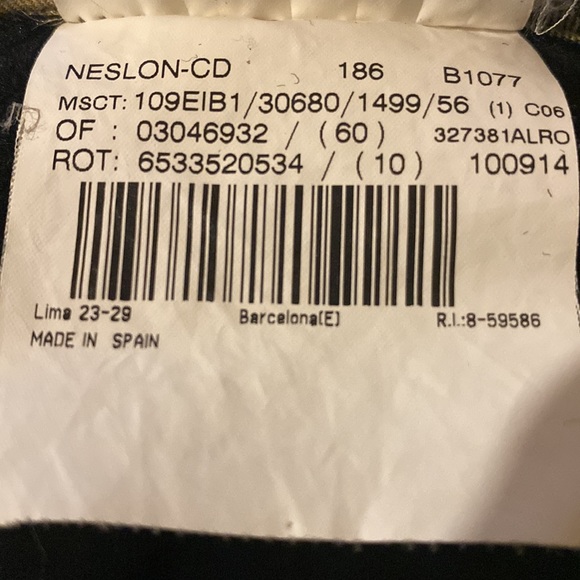 Burberry Jacket Womens - Picture 14 of 14